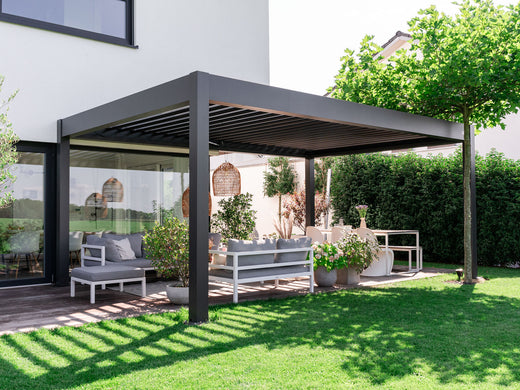 Terrassenüberdachung Genehmigung in BW: Das gilt 2025!